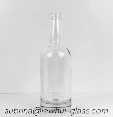 Хорошая цена 750 ML CLEAR 750ML GLASS ROUND LONG NECK TENNESSEE LIQUOR BOTTLE 18.5 MM BAR TOP NECK FINISH онлайн